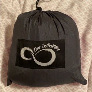 Live infinitely hammock